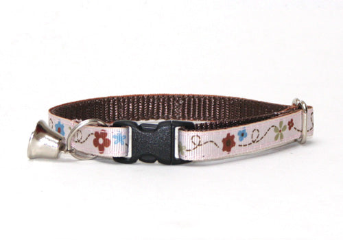 Cheengoo Bumble Flower Adjustable Cat Collar